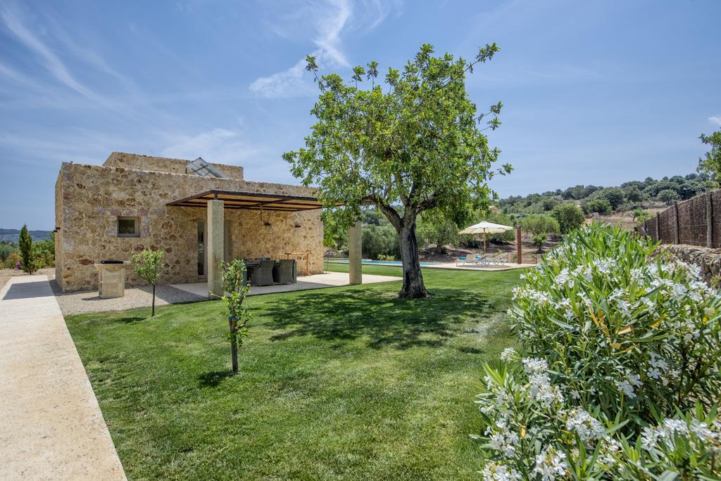 Es Lligats Agroturismo - Adults Only Sant Llorenc Des Cardassar Exterior foto